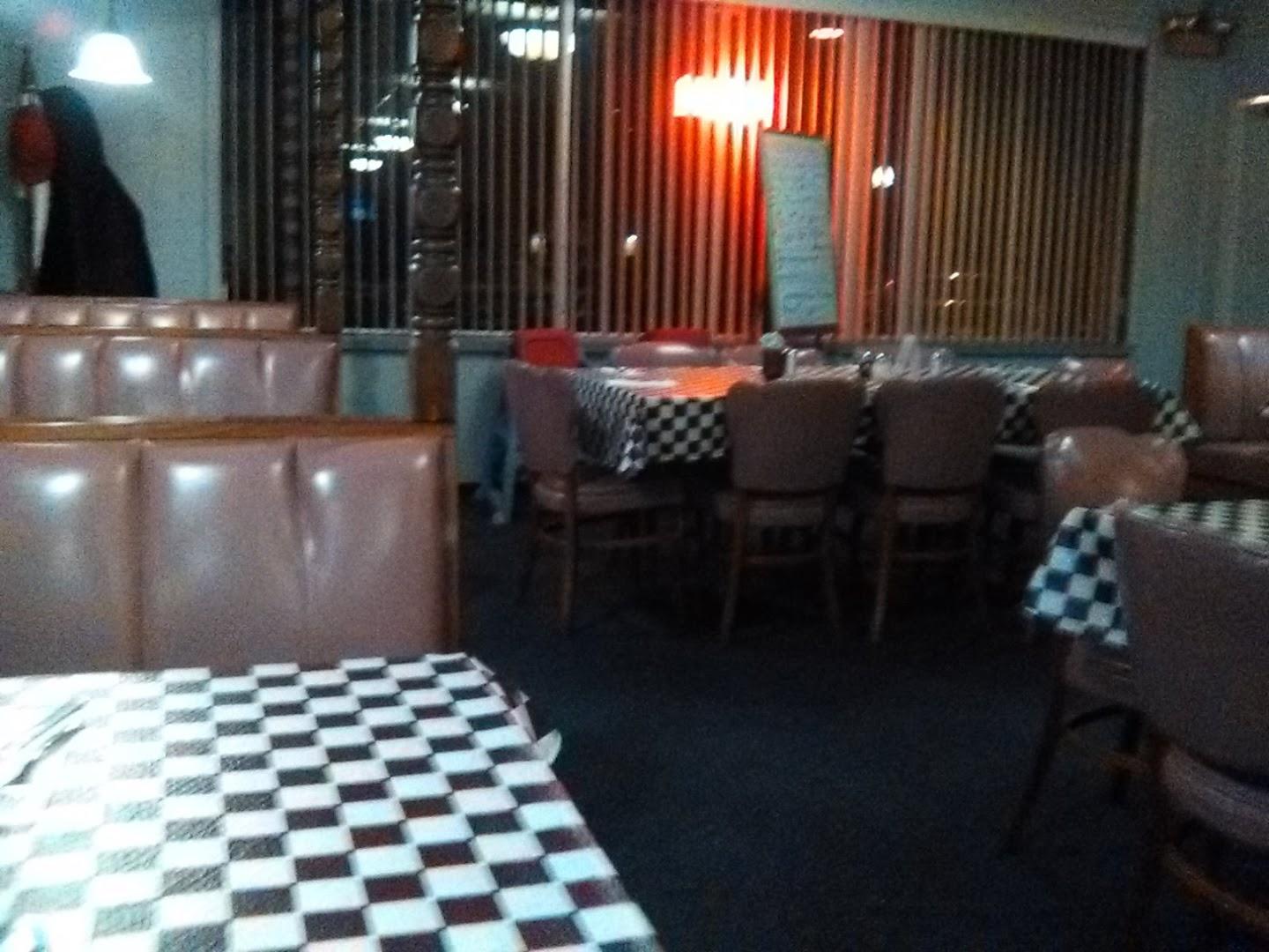 Mario's Restaurant & Pizzeria